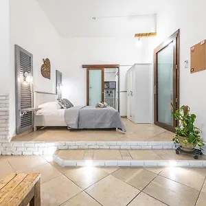  Bed & Breakfast Civico 47 Italia